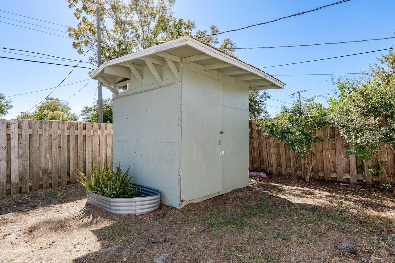 Listing Photo 25
