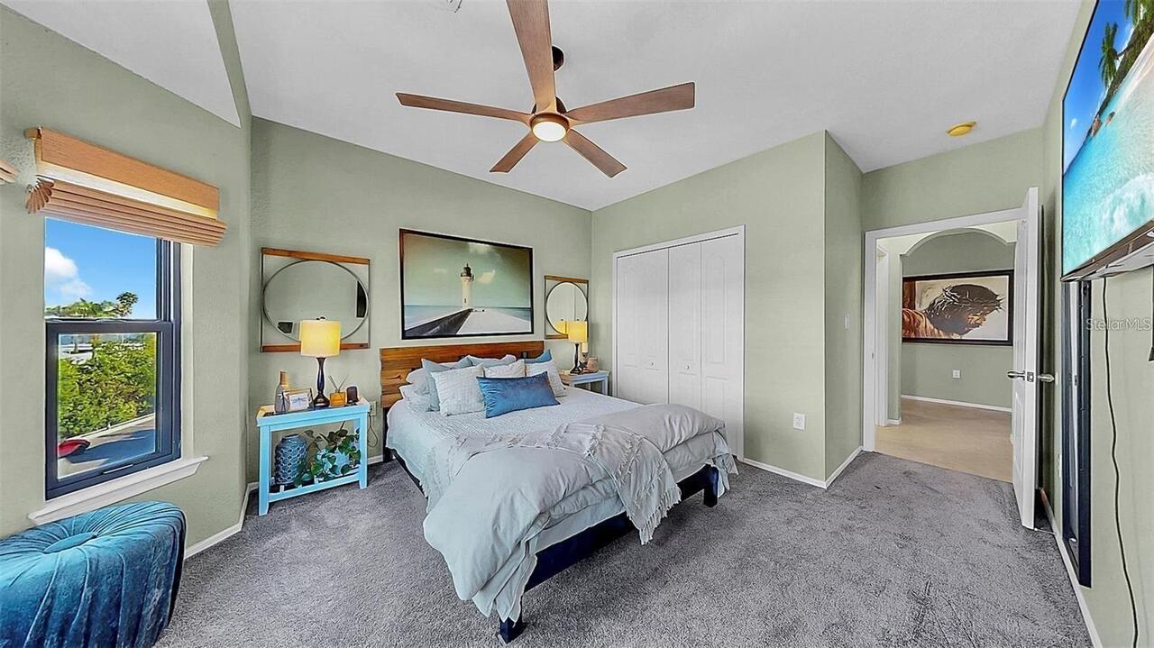 Listing Photo 15