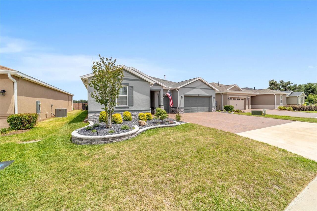 Listing Photo 17