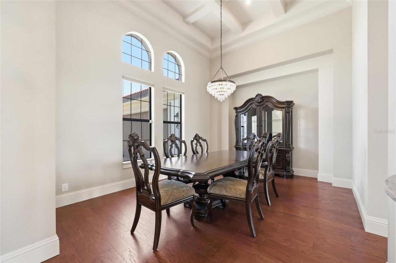 Listing Photo 10