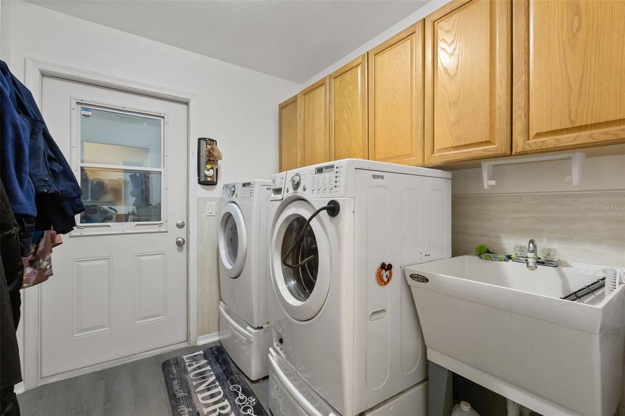 Listing Photo 34