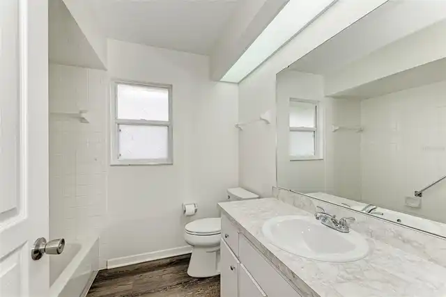 Listing Photo 20