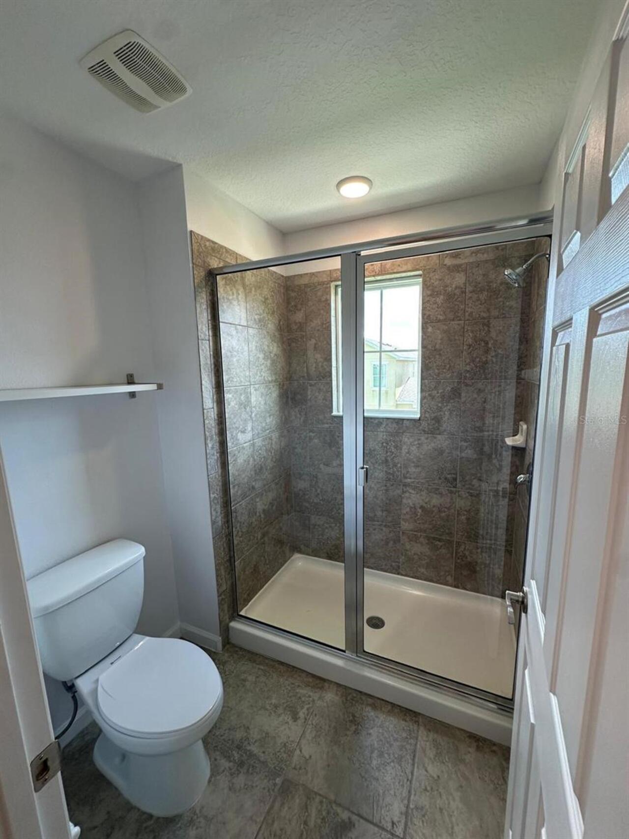 Listing Photo 14