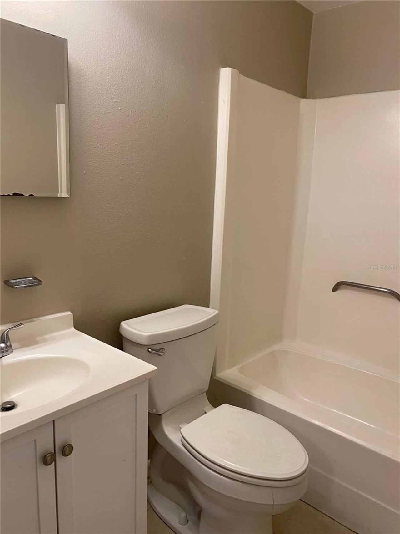 Listing Photo 18