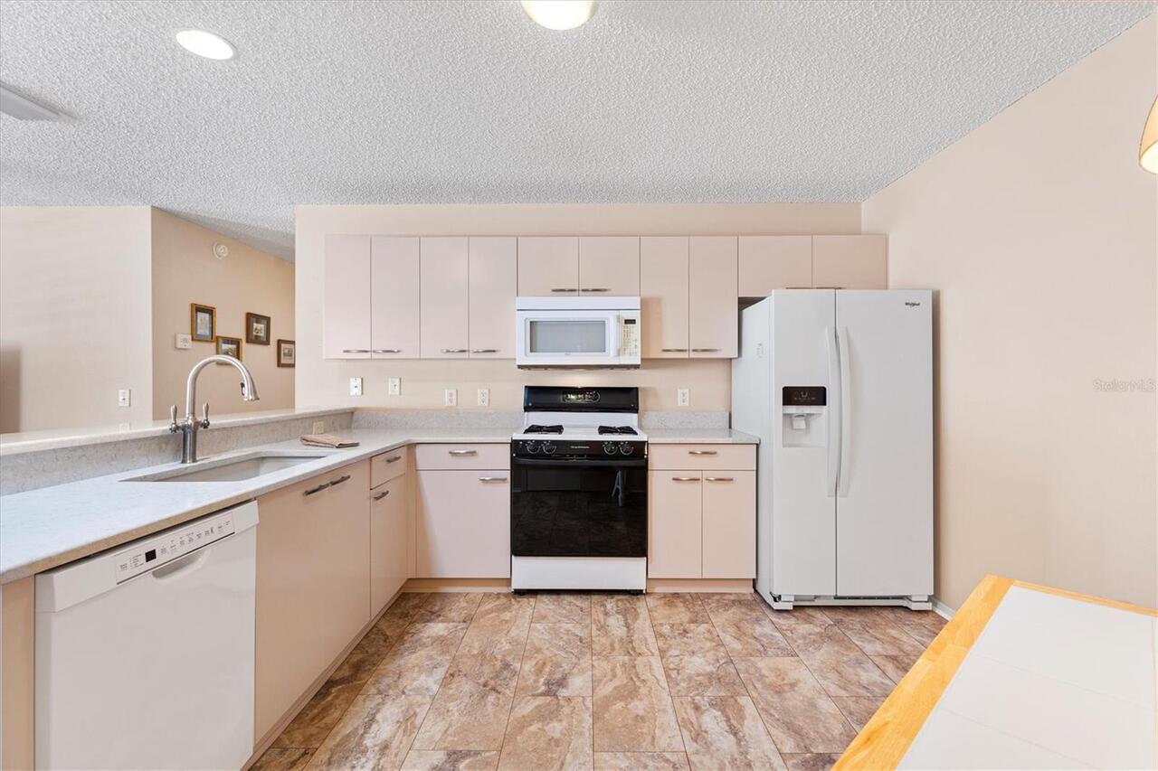 Listing Photo 15