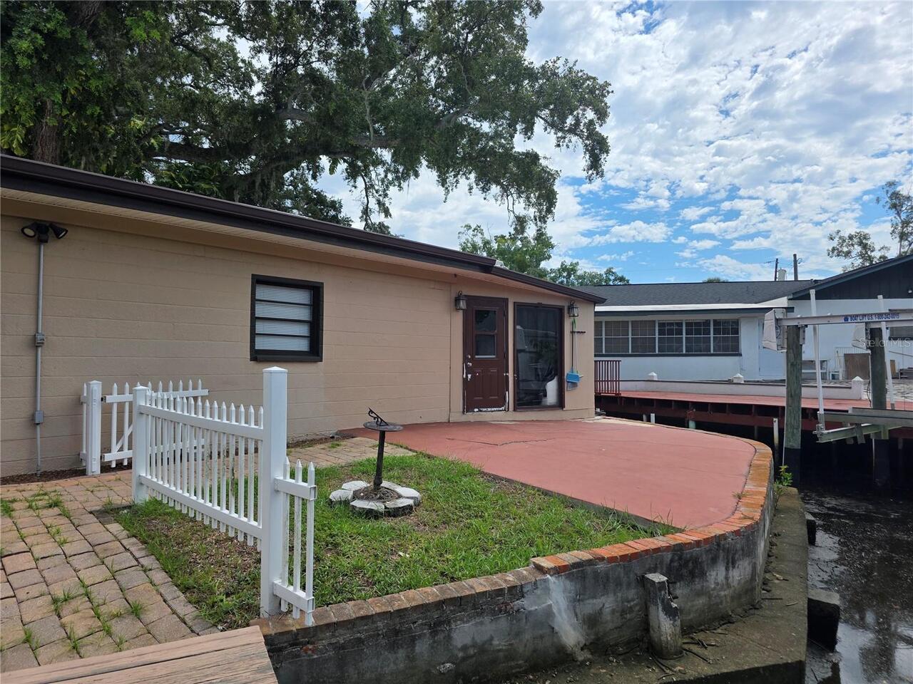 Listing Photo 5