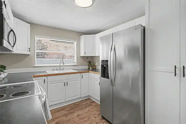 Listing Photo 7
