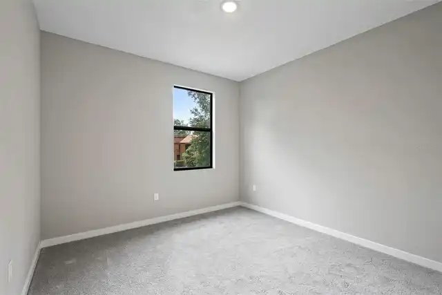 Listing Photo 34