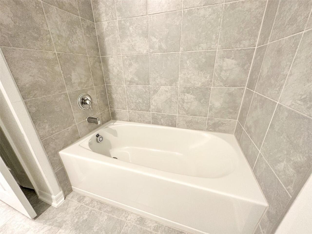 Listing Photo 26