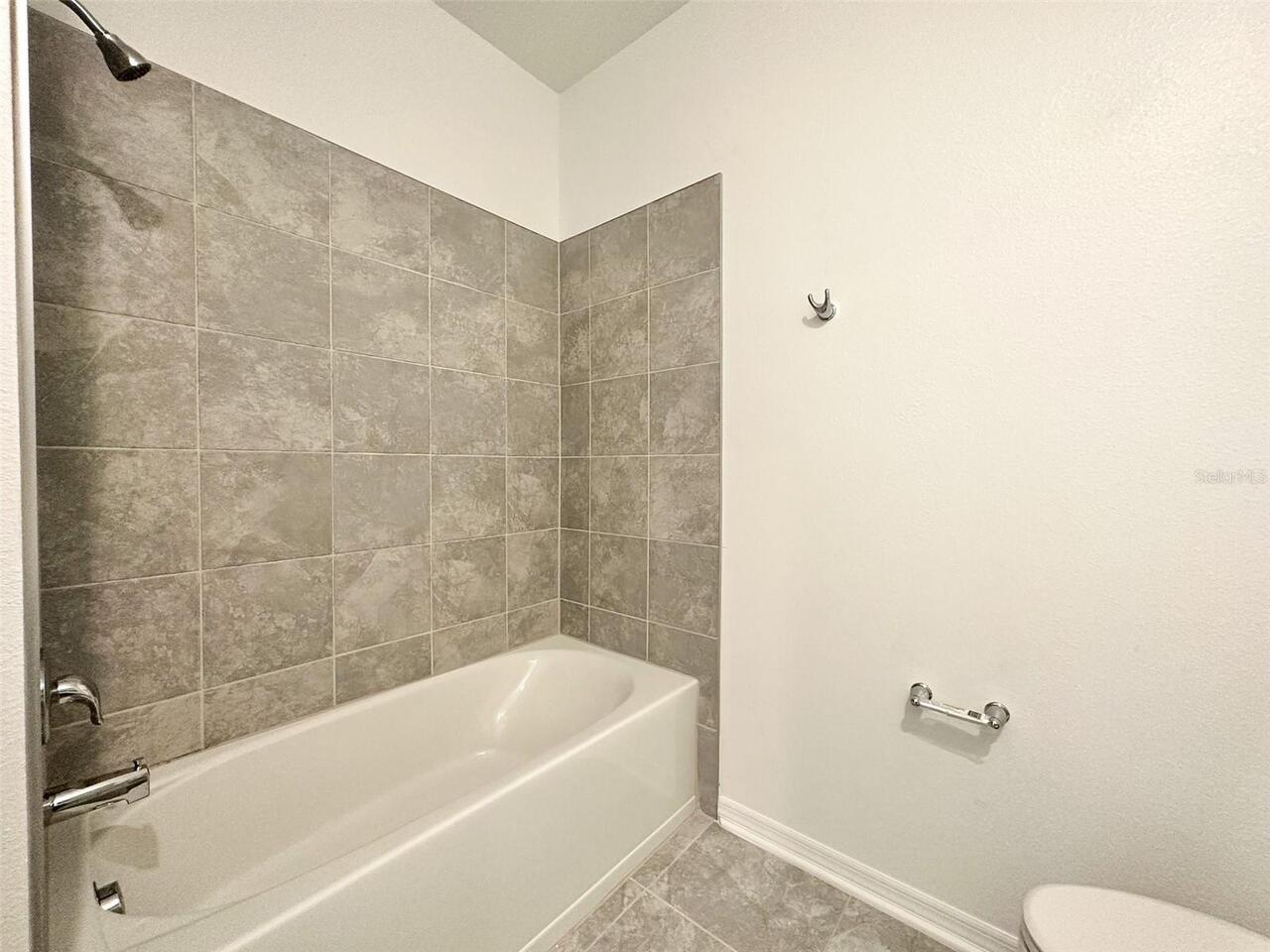Listing Photo 27