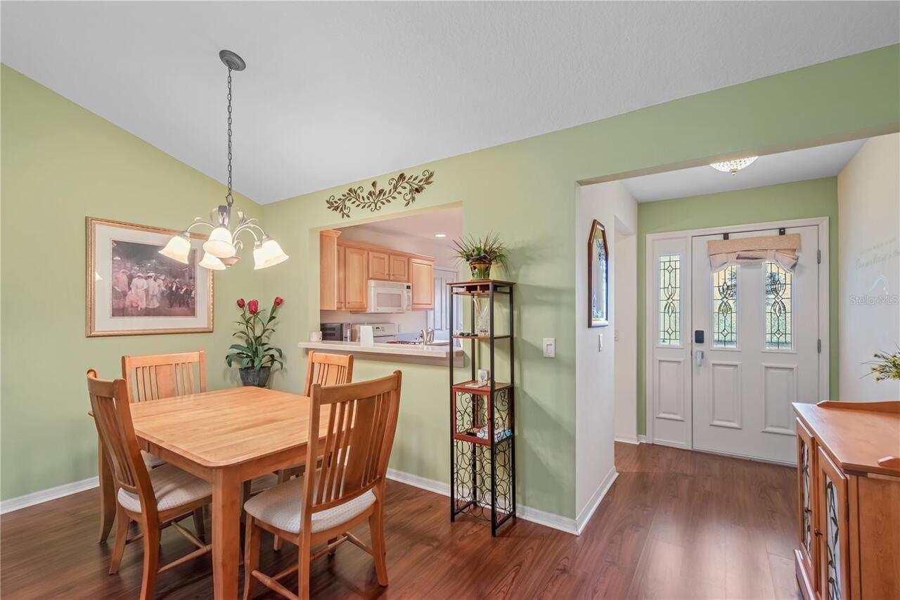 Listing Photo 8