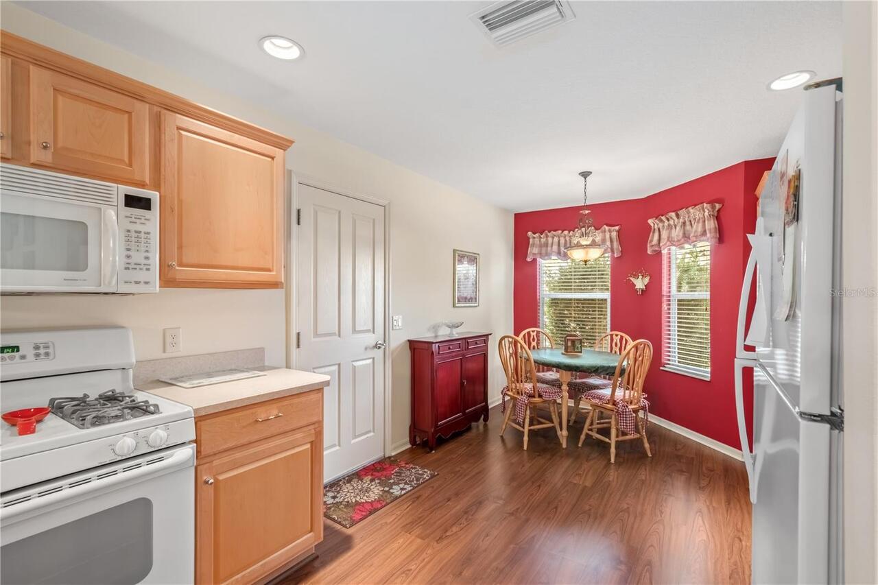 Listing Photo 16