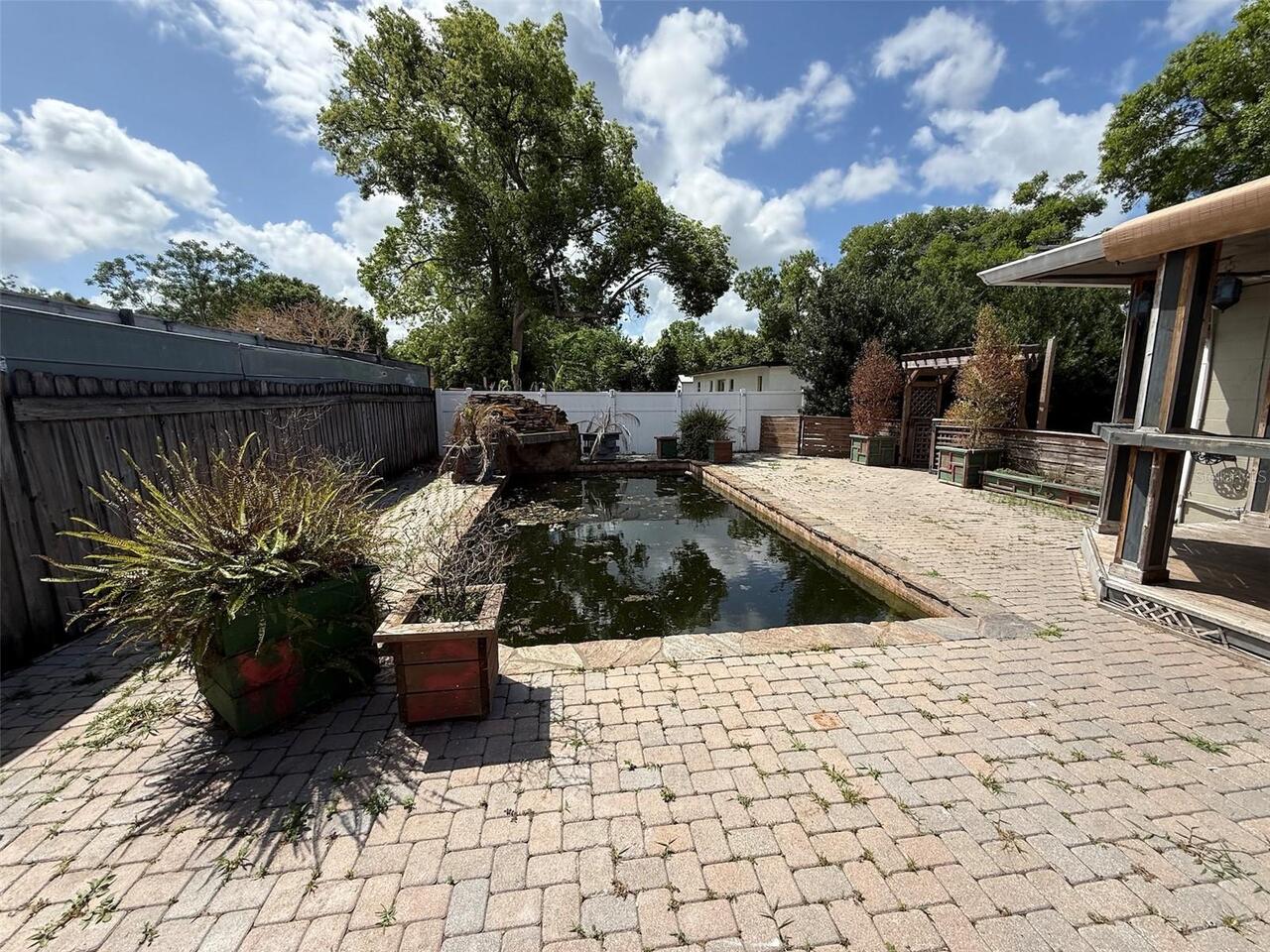 Listing Photo 18