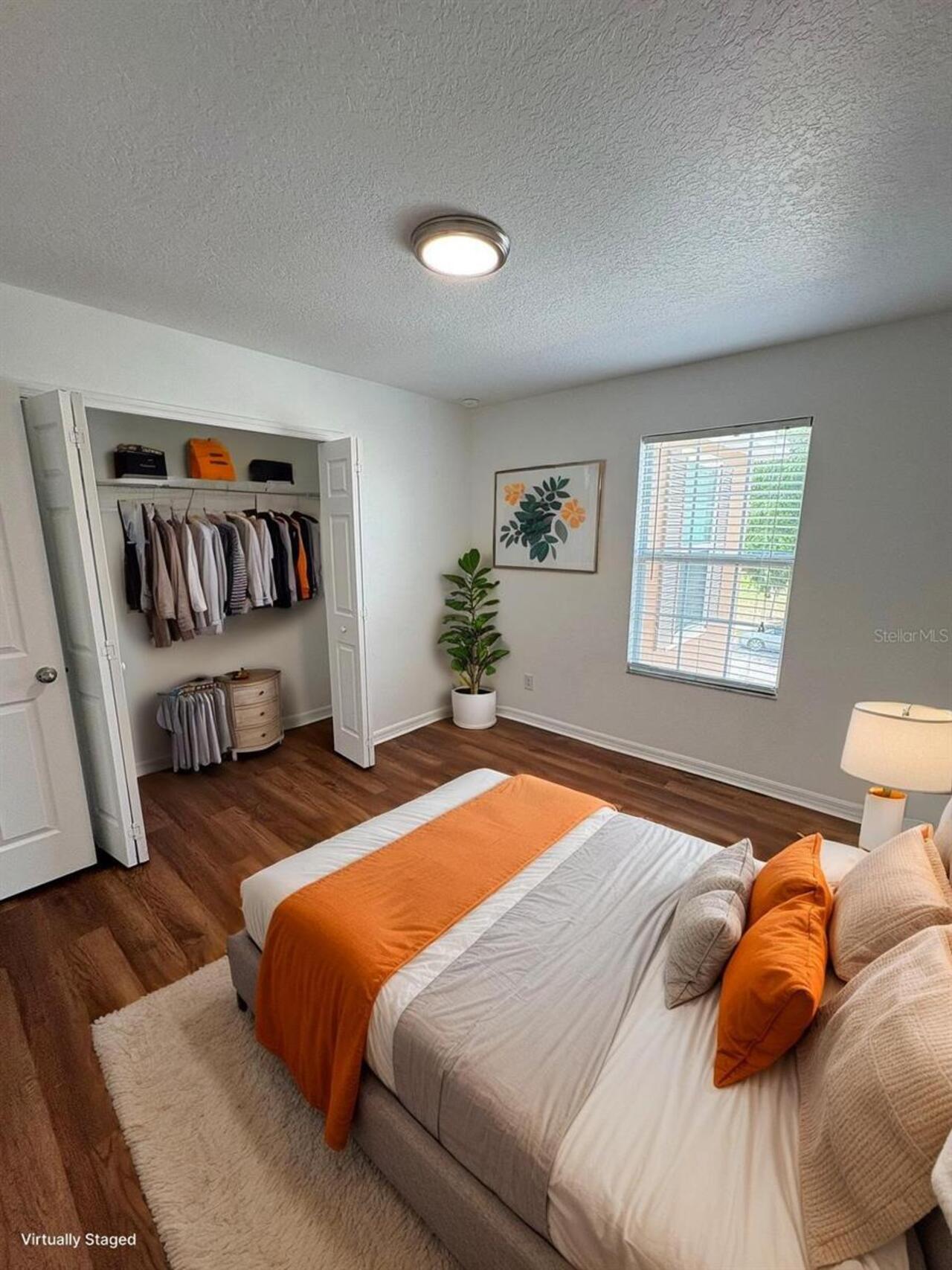 Listing Photo 10