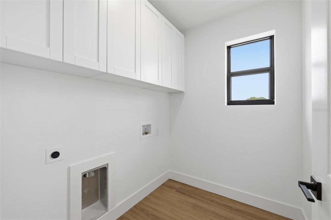 Listing Photo 33