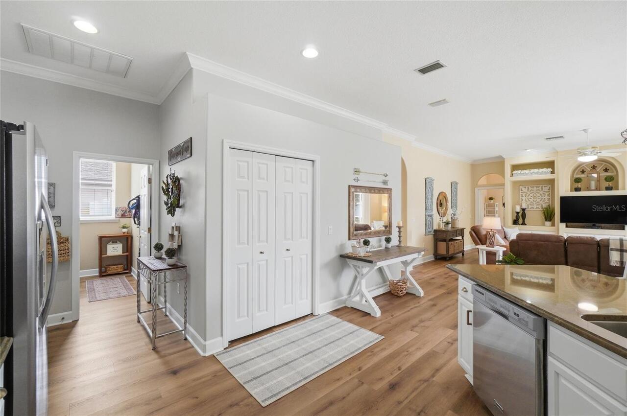 Listing Photo 17