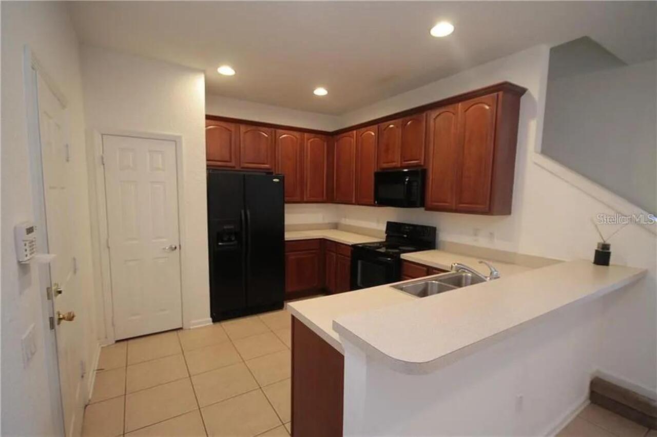 Listing Photo 7