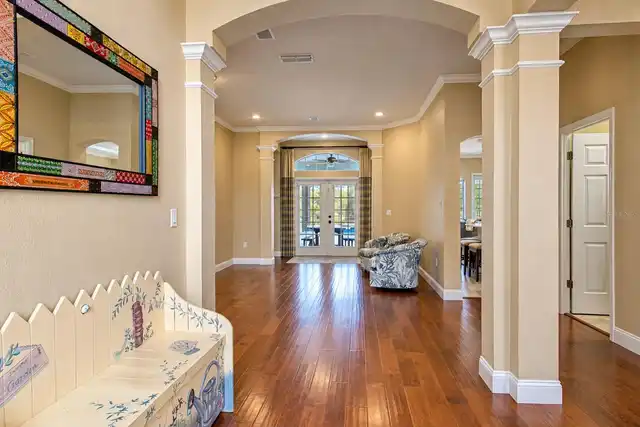 Listing Photo 6