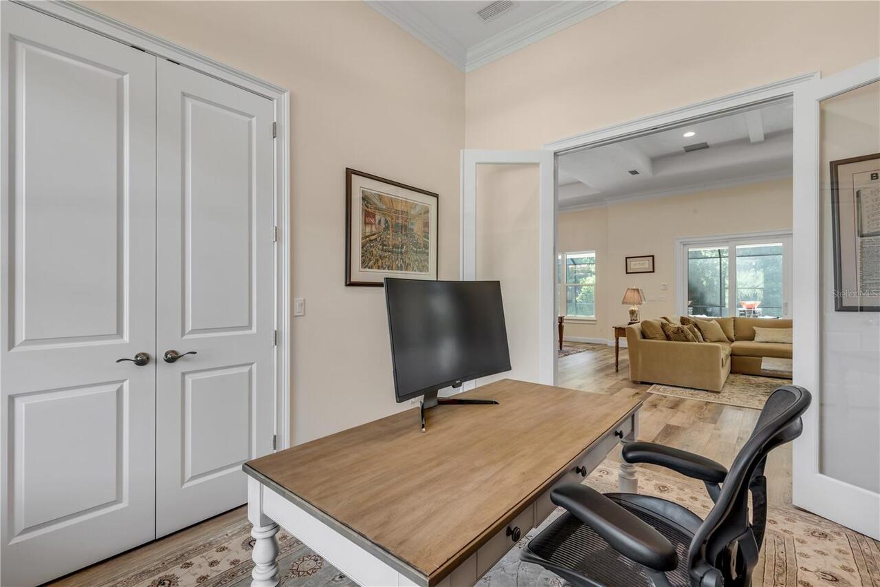 Listing Photo 17