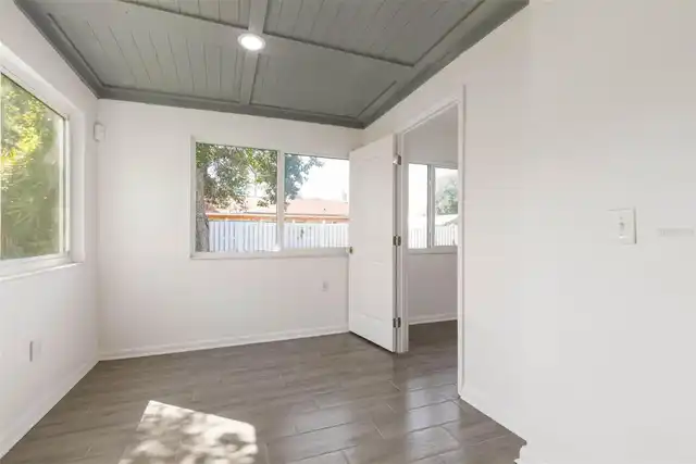 Listing Photo 21