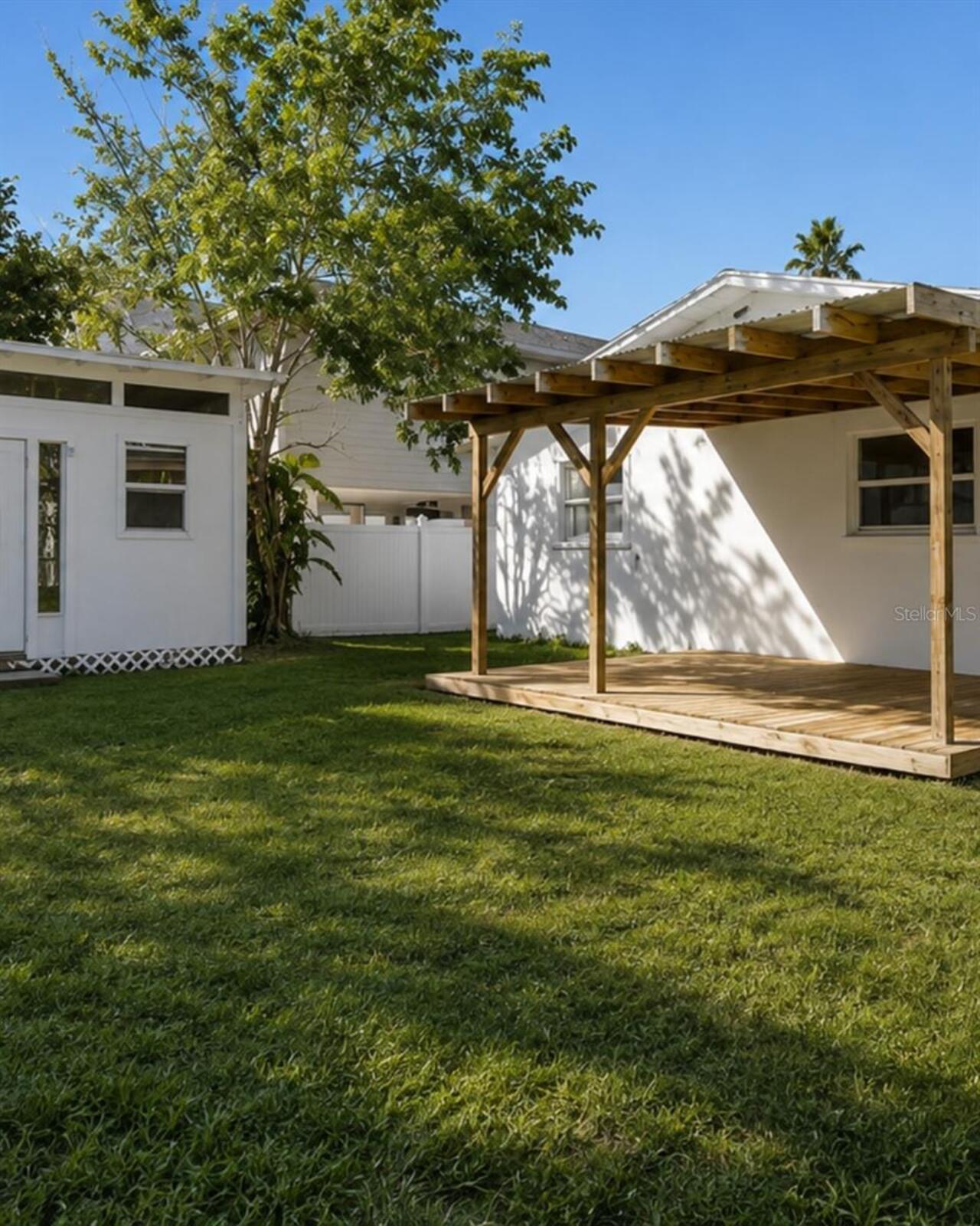 Listing Photo 10