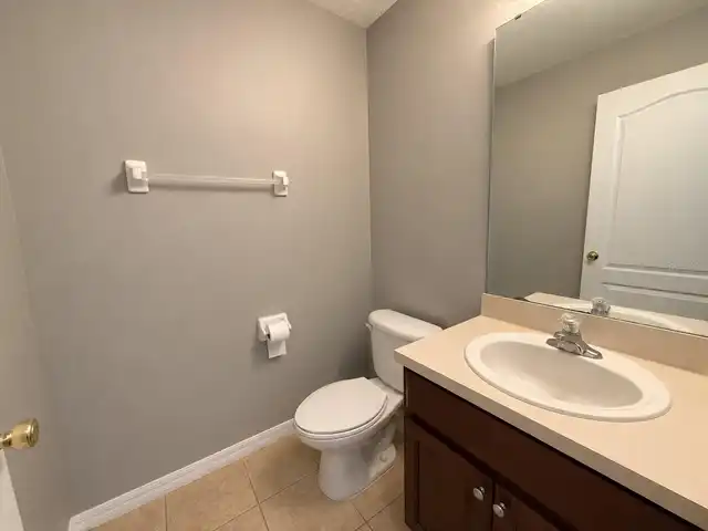 Listing Photo 11