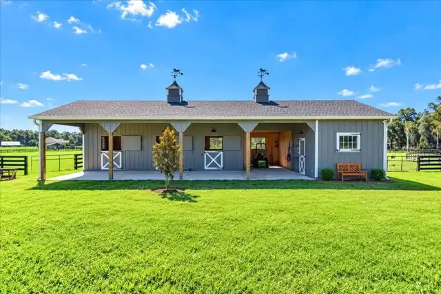Listing Photo 12
