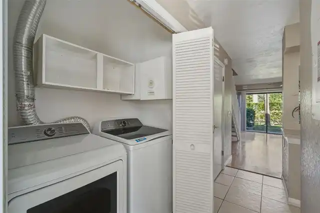 Listing Photo 10