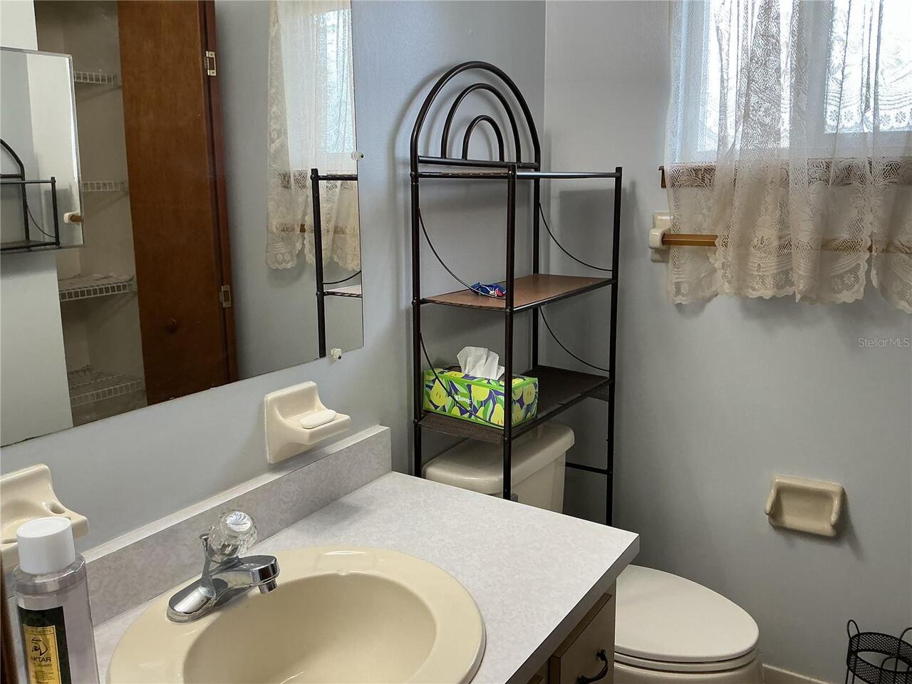 Listing Photo 14