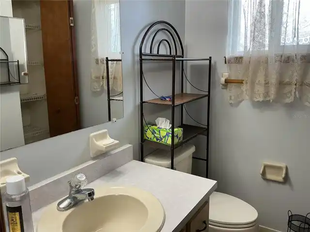 Listing Photo 14