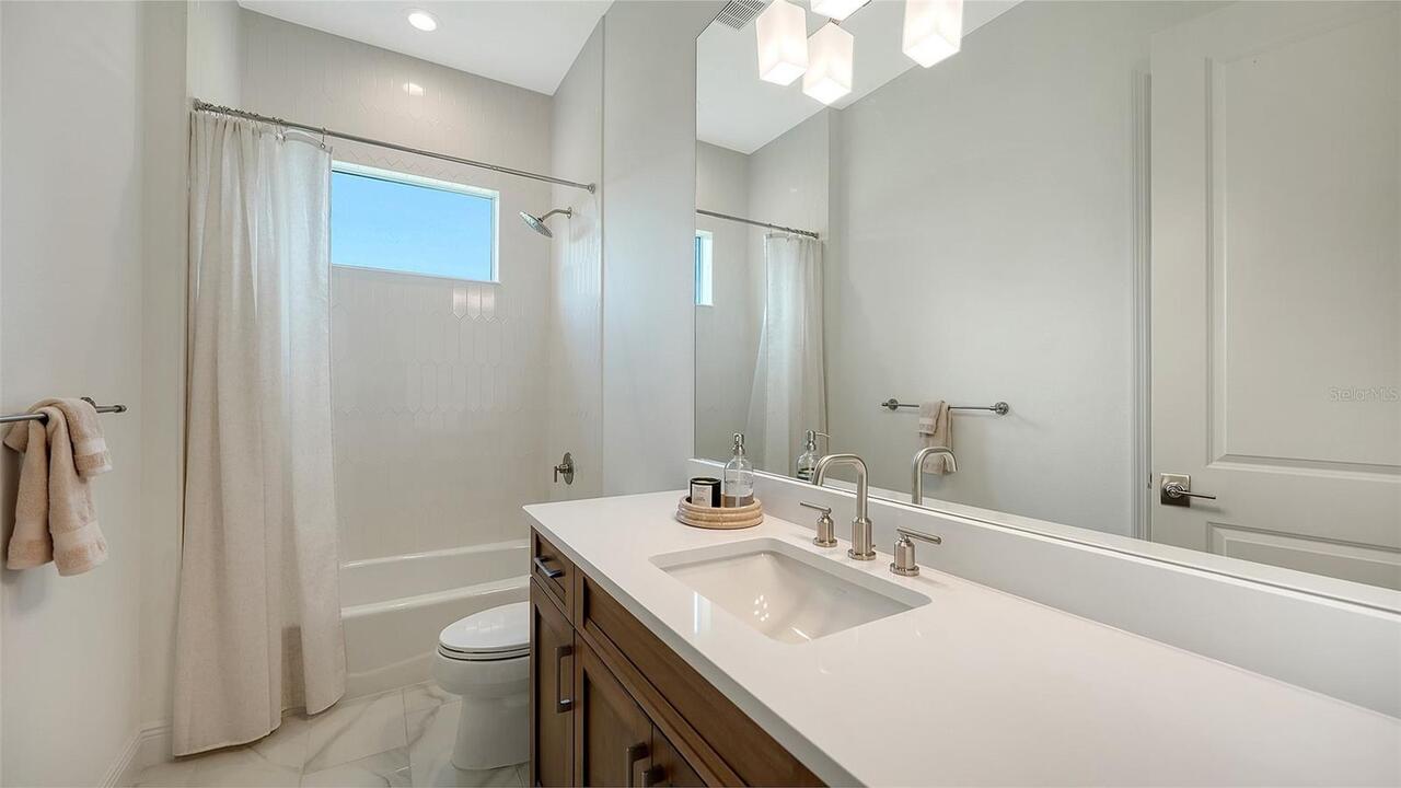 Listing Photo 54