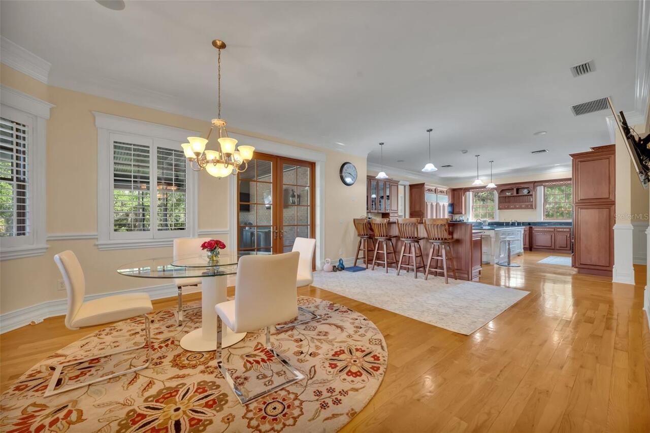 Listing Photo 15