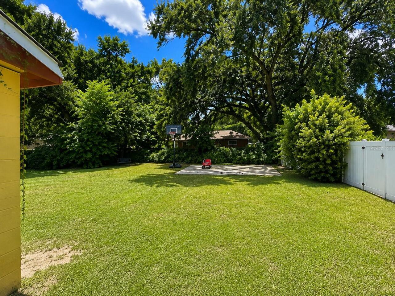 Listing Photo 21