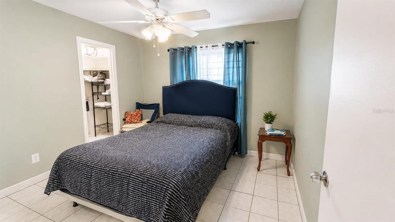 Listing Photo 9