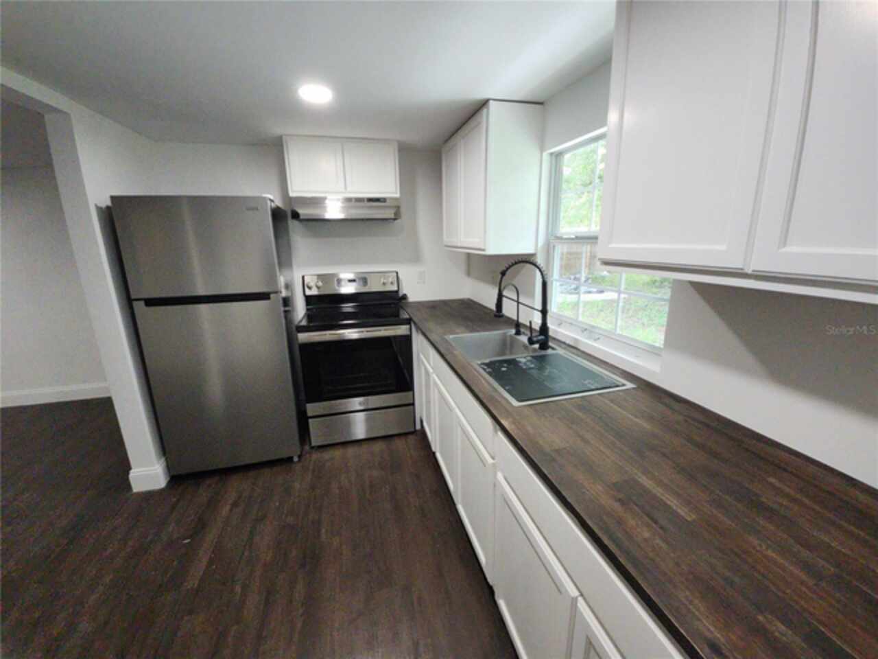 Listing Photo 7