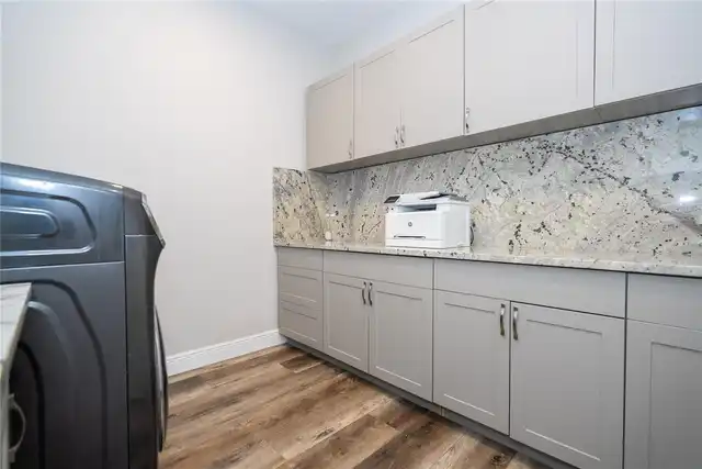 Listing Photo 18