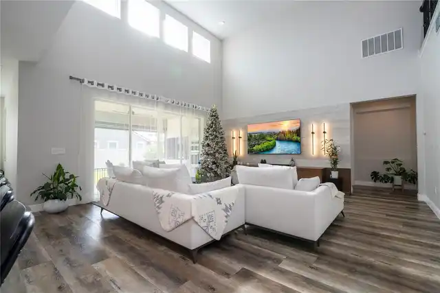 Listing Photo 22