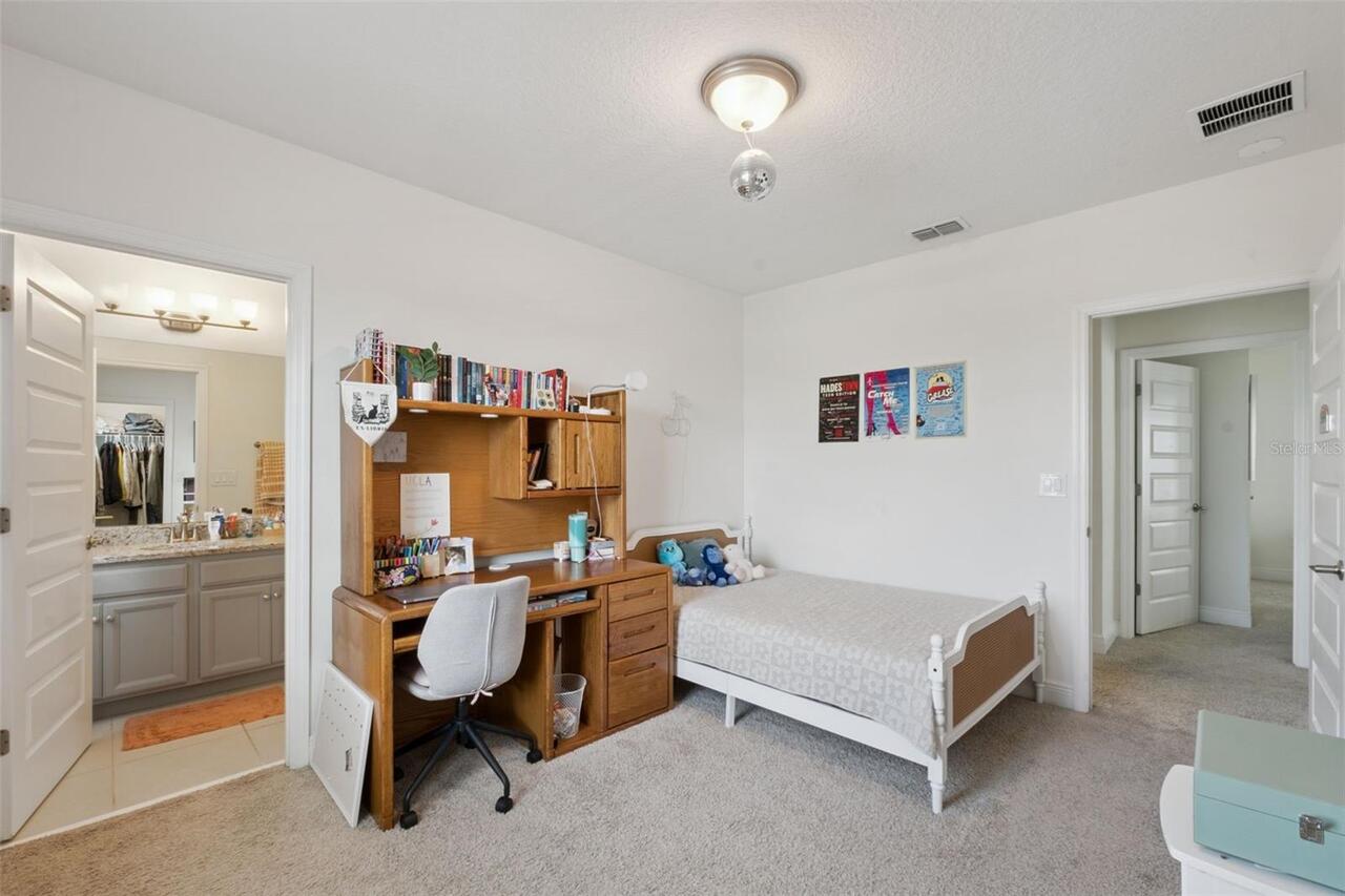 Listing Photo 22