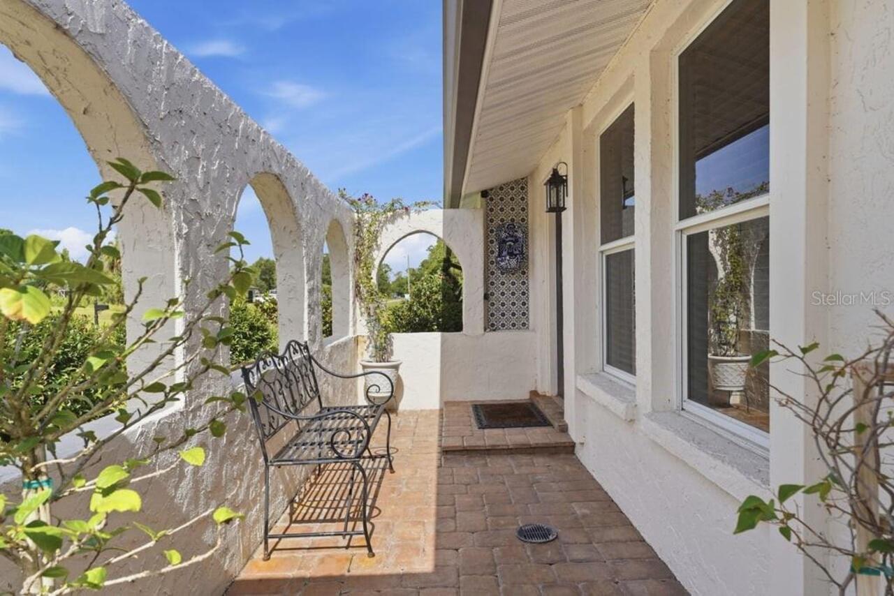 Listing Photo 6