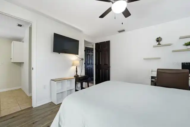 Listing Photo 32