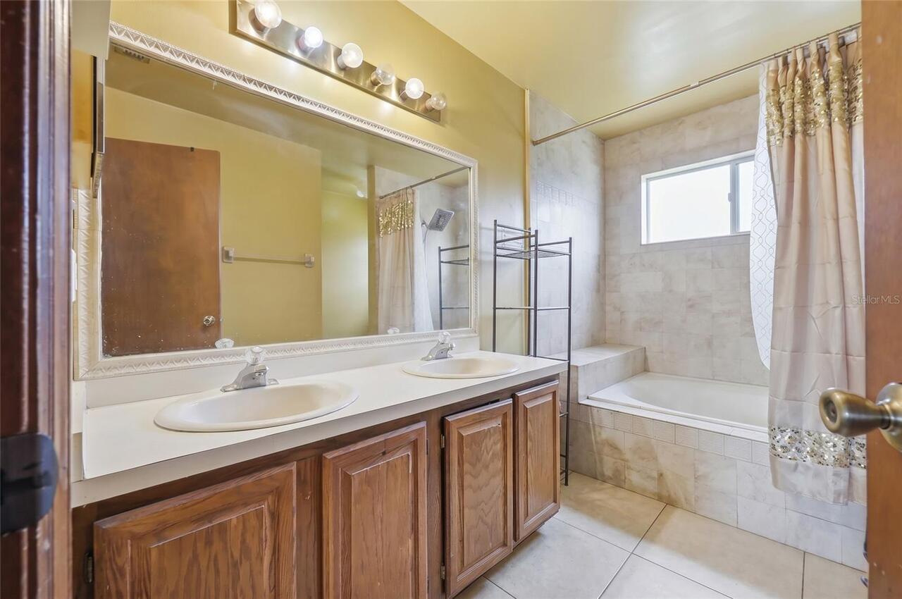 Listing Photo 29