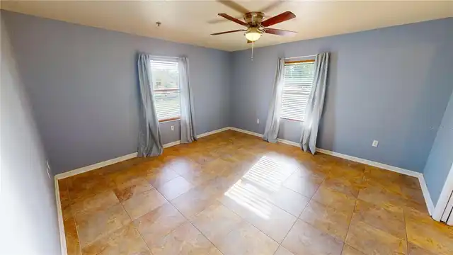 Listing Photo 13