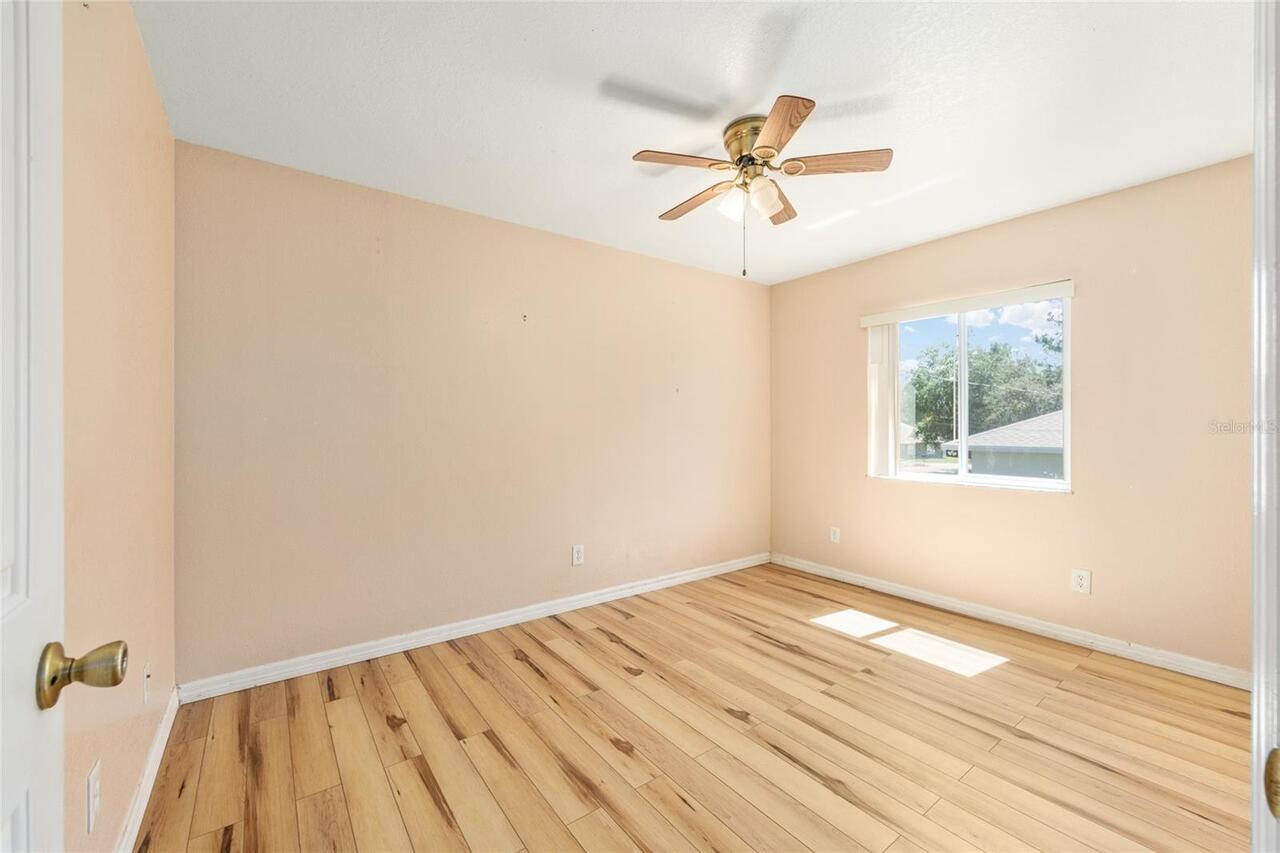 Listing Photo 25