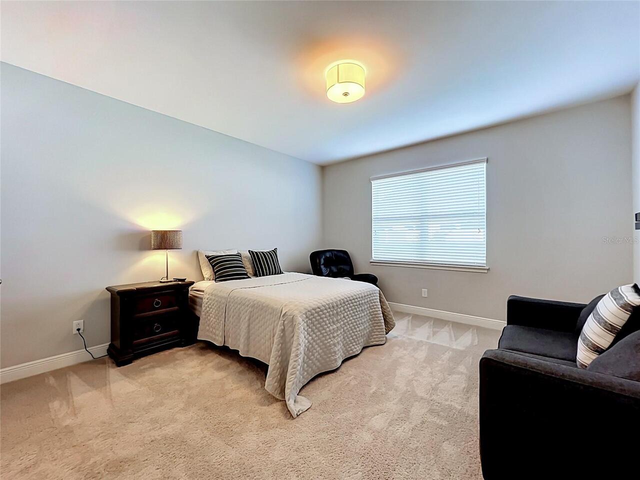 Listing Photo 23