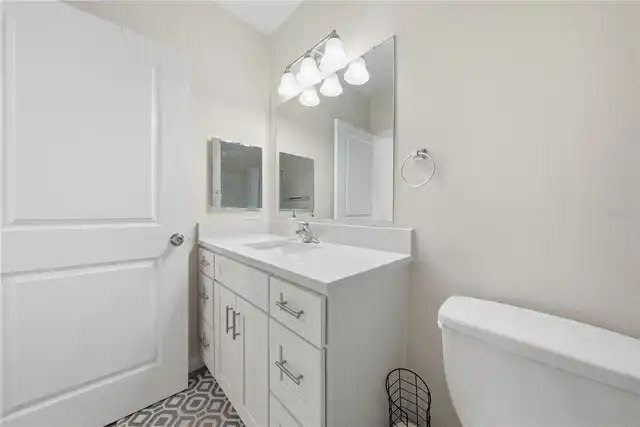 Listing Photo 16