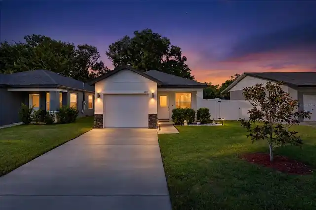 Listing Photo 29