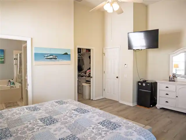 Listing Photo 22