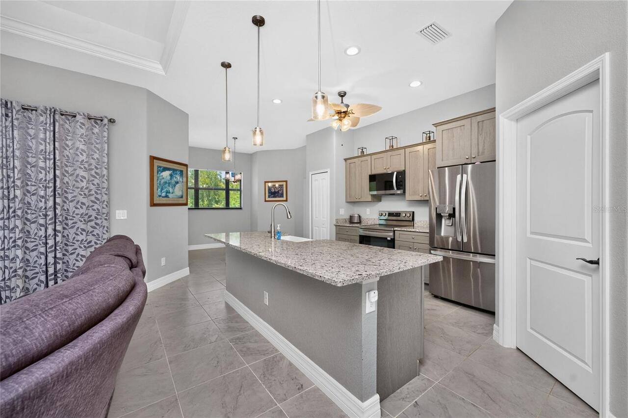 Listing Photo 15