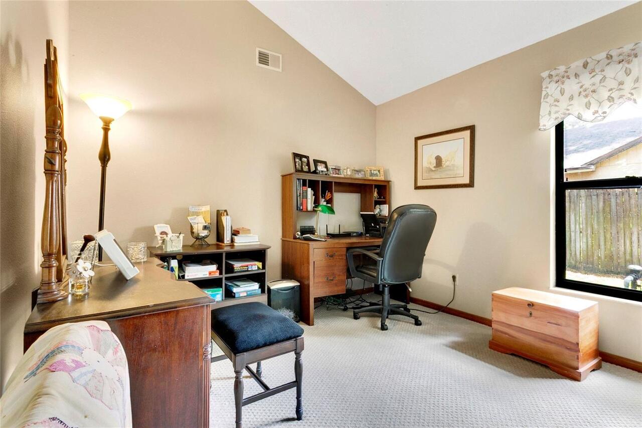 Listing Photo 16