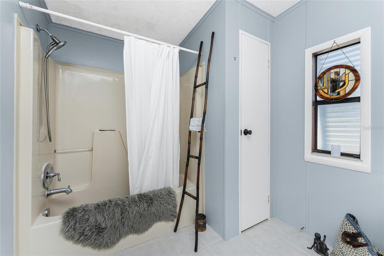 Listing Photo 22